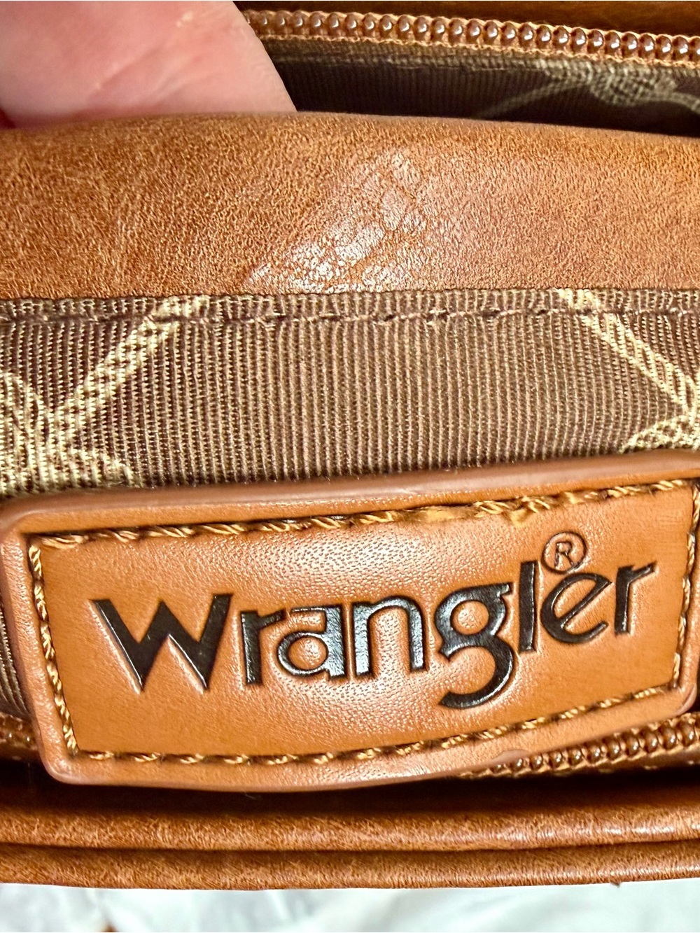 Wrangler Canvas Bucking Bronc Tote, PV Trim,leather handles, Xbody strap, unworn - Picture 14 of 14